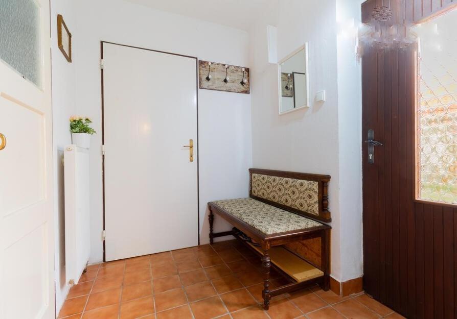 Atrium House - Netolice Apartman Kültér fotó