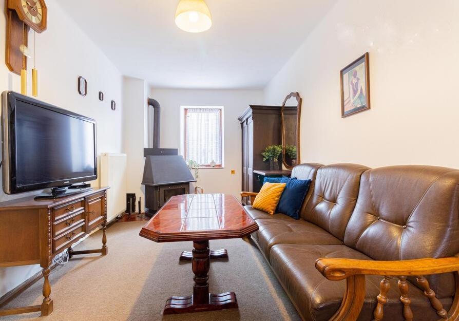 Atrium House - Netolice Apartman Kültér fotó